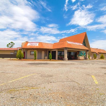 American Best Inn By Oyo I-35 Perry Near Lake Mcmurtry Esterno foto