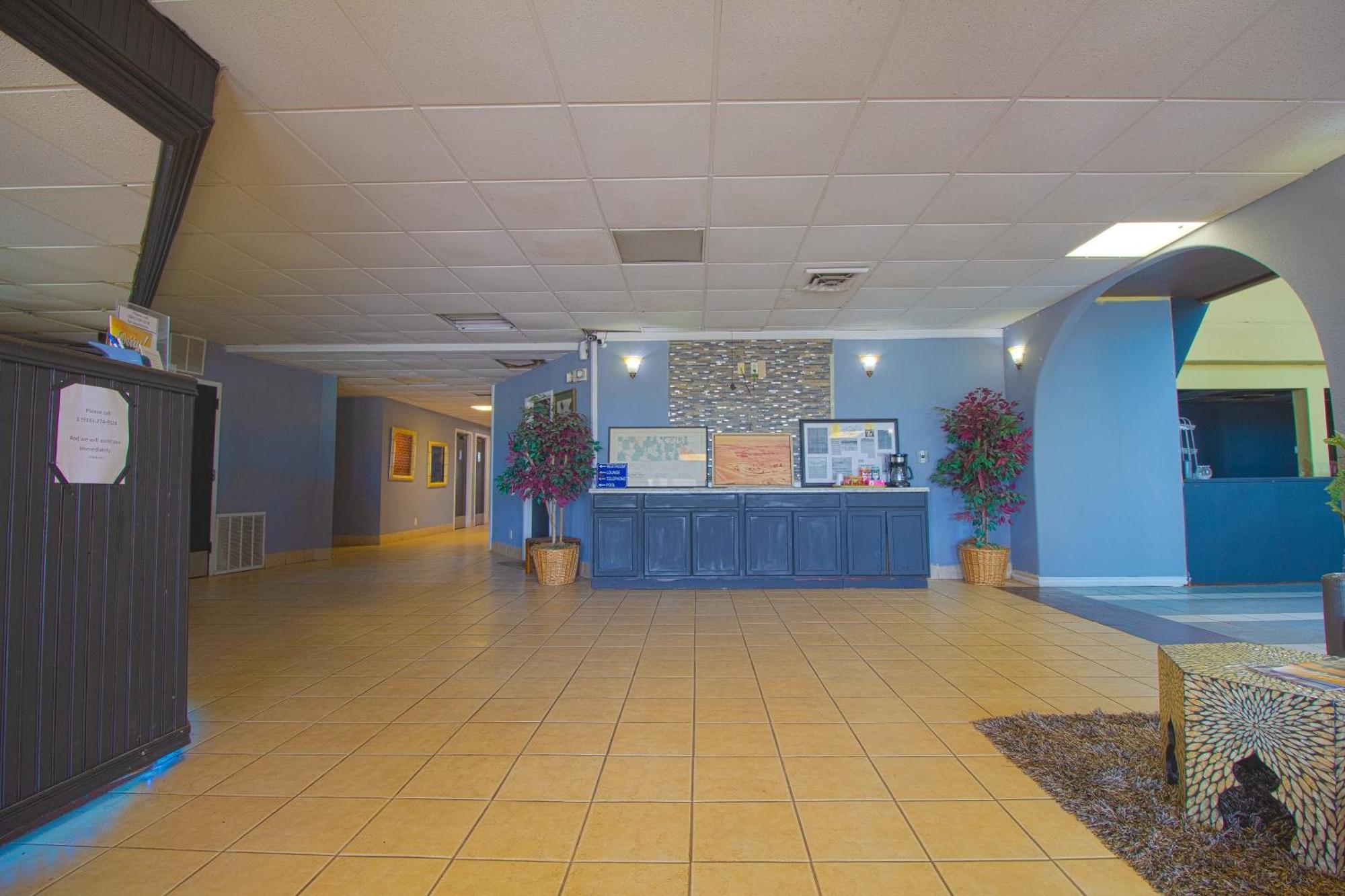 American Best Inn By Oyo I-35 Perry Near Lake Mcmurtry Esterno foto