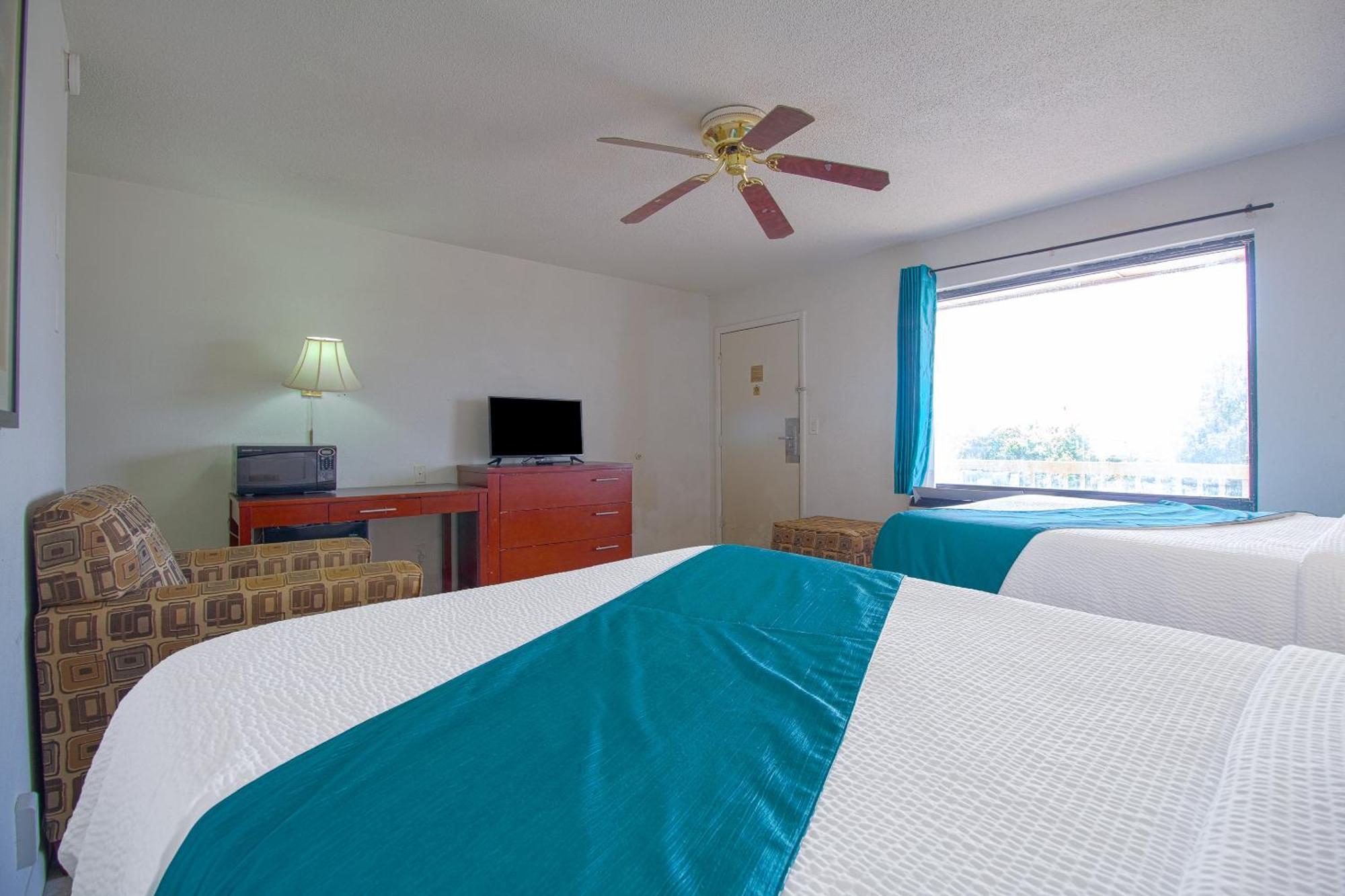 American Best Inn By Oyo I-35 Perry Near Lake Mcmurtry Esterno foto