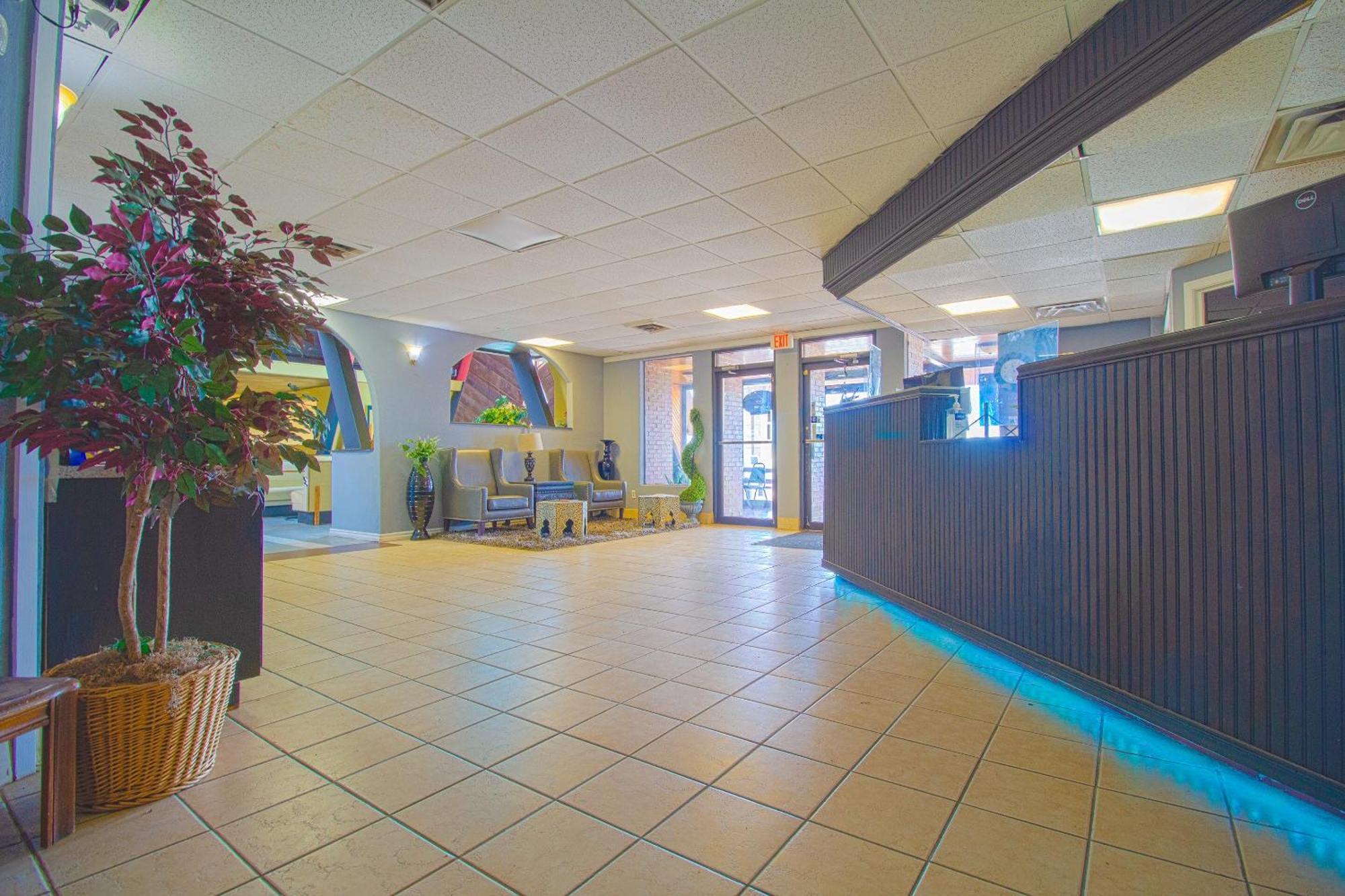 American Best Inn By Oyo I-35 Perry Near Lake Mcmurtry Esterno foto